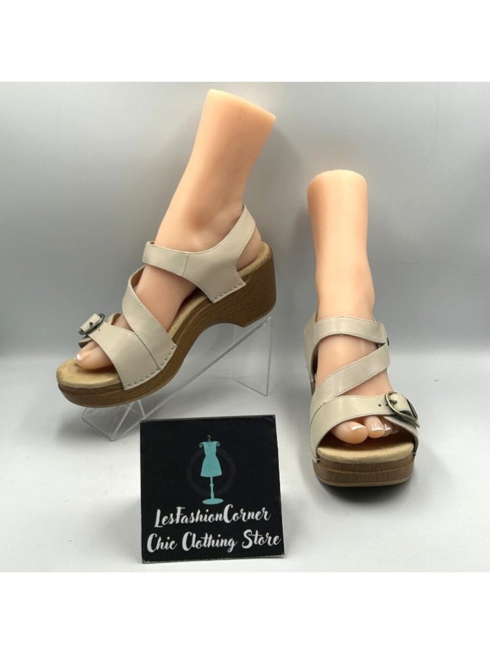 Dansko Women's Ivory Leather Shari WedgeComfortable  Sandals Size 9.5 (40) 3753